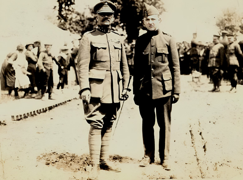 Majoor Louis Tanier, toen nog commandant aan het IJzerfront in 1914