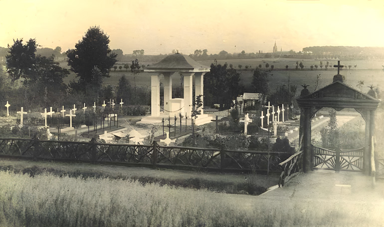 Duitse militaire begraafplaats in Moorslede (foto: Erfgoedbank Midwest.